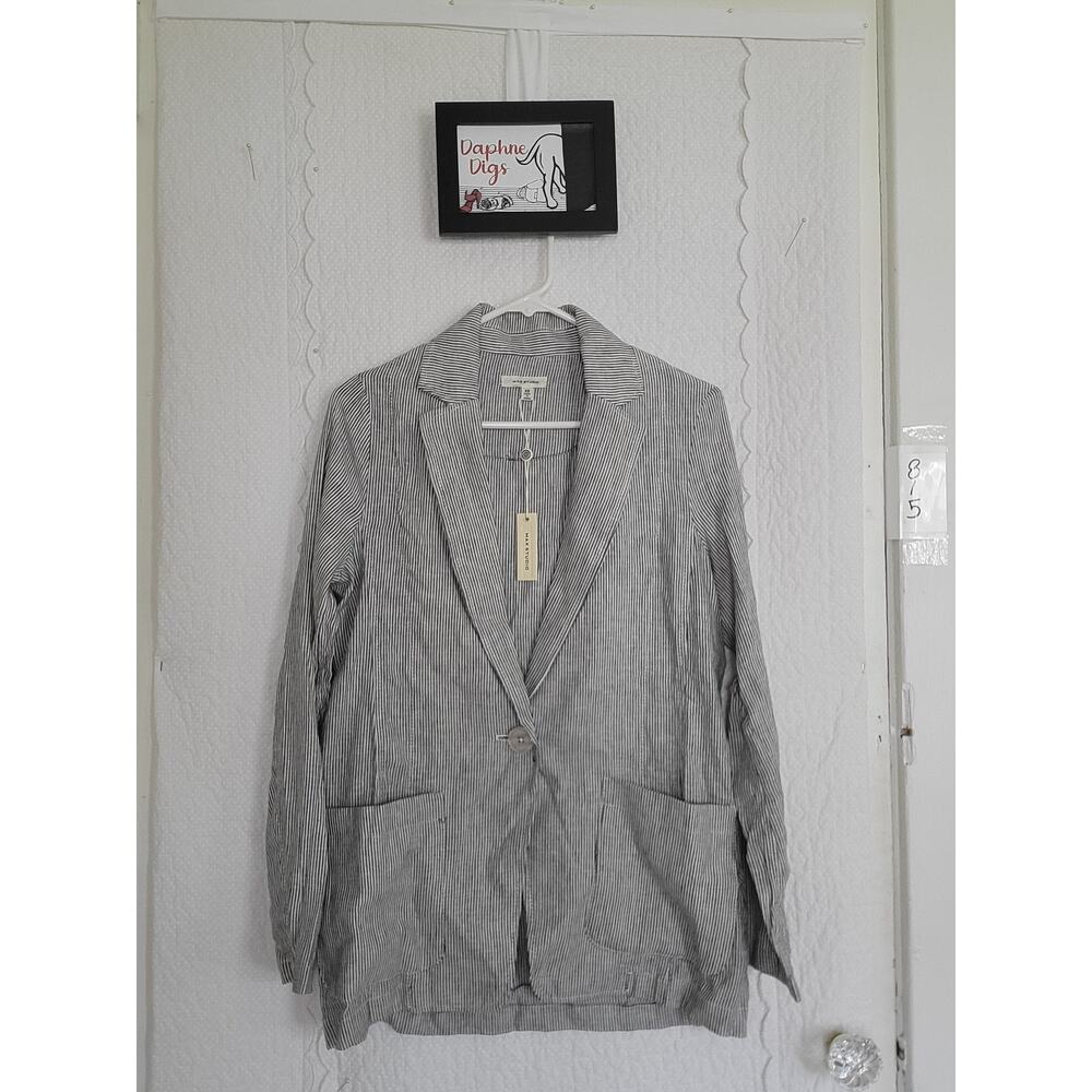 NWT Max Studio Linen Blazer - Size XS